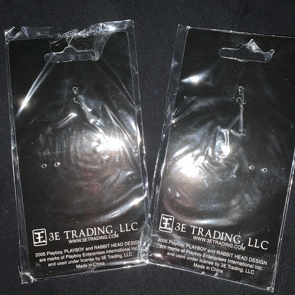 PLAYBOY HEART VINTAGE KEYCHAIN BNIP - Picture 3 of 8